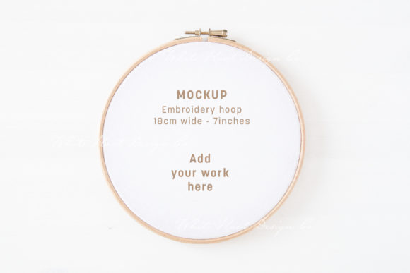 Reviewing the Minimal Embroidery Hoop Mockup